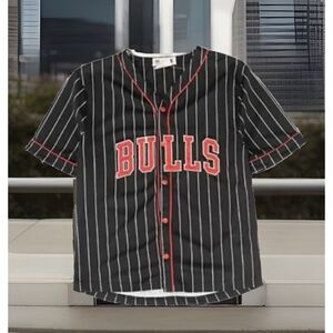 Vintage Chicago Bulls Button Down Striped Jersey Black & Red NBA Kids‎ Size 8
